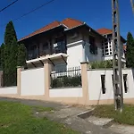 Szofia بيت ضيافة 3*