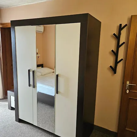 Guest house Szofia *